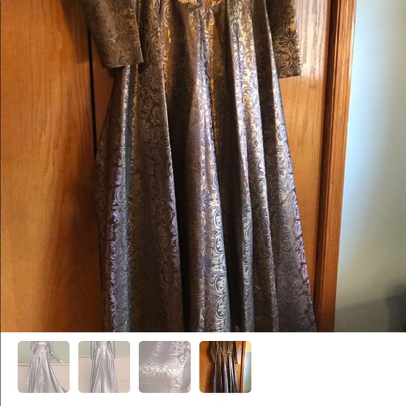 Dress - Picture 5 of 5